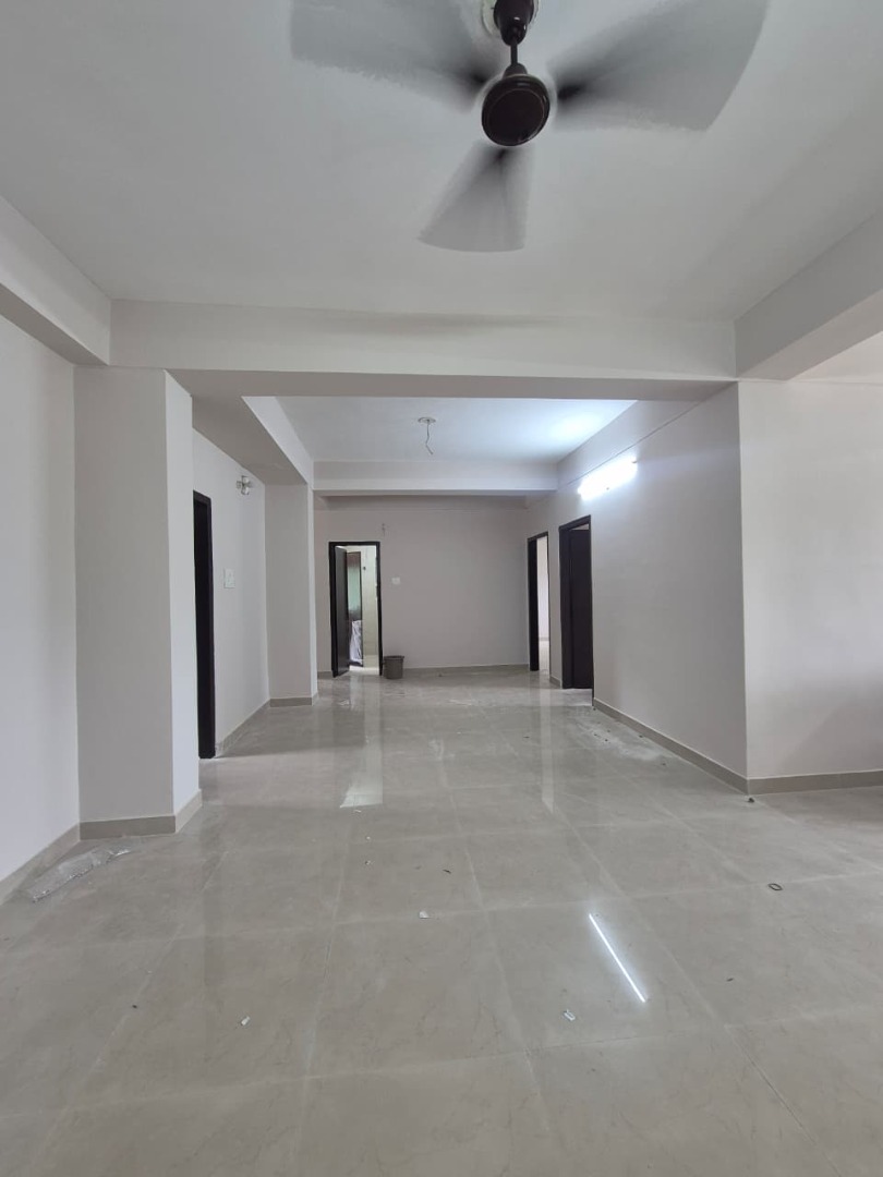 Unfurnished 4bhk in Chandmari, Guwahati, Assam, India for Rent